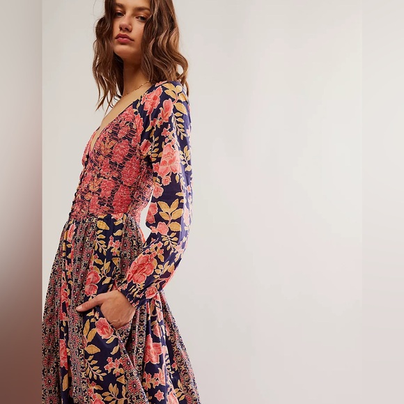 Free People Dresses & Skirts - NEW Free People A New Way Maxi Dress In Navy Combo Floral